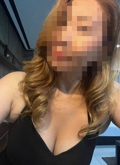Dhyana Russian Milf Big Boob 42 yo - escort in Kuala Lumpur Photo 9 of 12