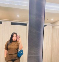 Dia Kyr Fox - masseuse in Manila