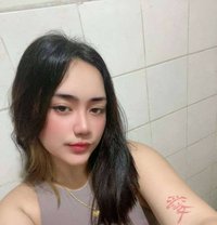 Dia Kyr Fox - masseuse in Manila