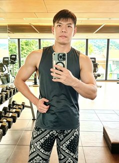 Dia459912 - Male escort in Phuket Photo 3 of 5