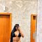 Diamon - puta in Muscat Photo 4 of 4
