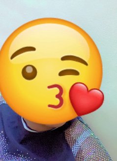 Becky - puta in Kolkata Photo 2 of 4