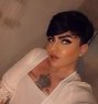 Diamond الشام - Transsexual escort in Dubai Photo 1 of 4