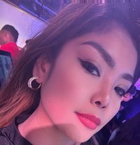 Dian - escort in Singapore