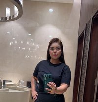 Dian - escort in Singapore