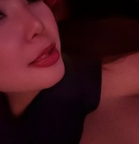 Dian - escort in Singapore