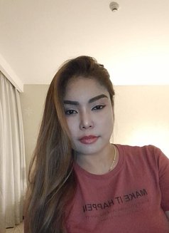 Dian - escort in Dubai Photo 4 of 8