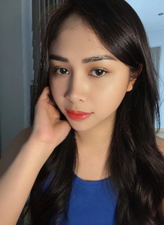 Diana Abidah - puta in Jakarta Photo 1 of 10