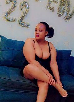 Diana - escort in Riyadh Photo 1 of 1