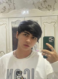 Dıor teenager sweet boy🤍 - Male escort in İstanbul Photo 1 of 10
