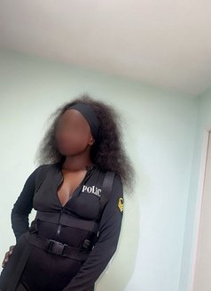 Diana Ebony Squirter - escort in Bangkok Photo 1 of 5