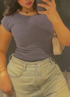 Diana - escort in Cairo Photo 6 of 12