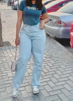 Diana - escort in Cairo Photo 8 of 12