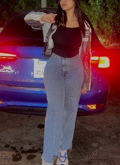 Diana - escort in Cairo Photo 11 of 12