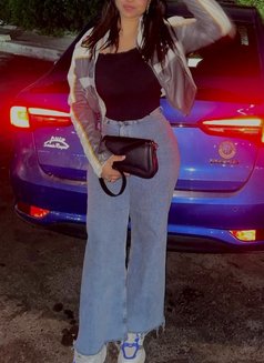 Diana - escort in Cairo Photo 12 of 12