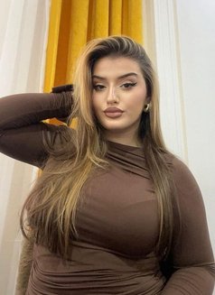 Diana - escort agency in Gurgaon Photo 7 of 10