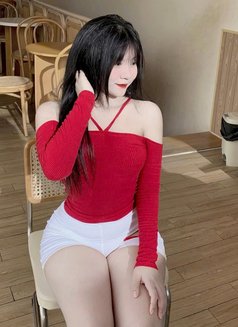 Bella - escort in Gurgaon Photo 3 of 6