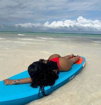Rose - escort in Abidjan