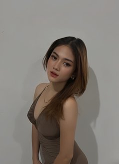 Diana - escort in Bali Photo 10 of 13