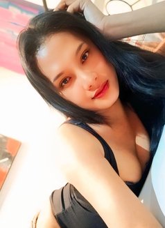 Diana🧊 big dick 19 cm - Transsexual adult performer in Bali Photo 9 of 11