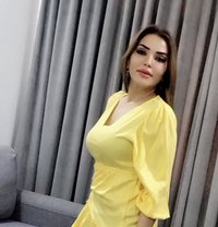 karina - puta in Muscat