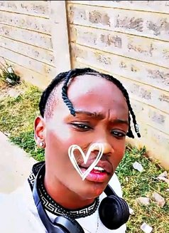 Pafeillah - Transsexual escort in Nairobi Photo 1 of 5