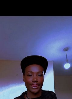 Pafeillah - Transsexual escort in Nairobi Photo 4 of 5
