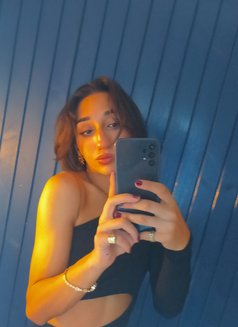 Diana - Transsexual escort in Beirut Photo 4 of 7