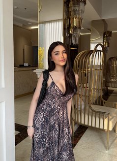 Diana - puta in Kuala Lumpur Photo 13 of 19