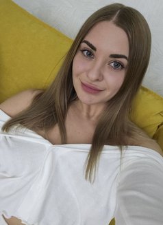 Diana - escort in Bangkok Photo 18 of 23