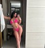 Diana - escort in Dubai Photo 1 of 6