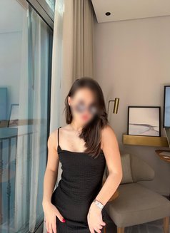 Diana - escort in Dubai Photo 11 of 27