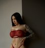 Diana - puta in Dubai Photo 1 of 8