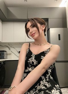 Diana Russian shemale 🇷🇺 - Transsexual escort in İstanbul Photo 5 of 8