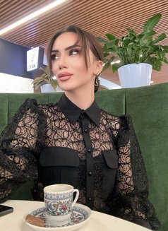 Diana Russian shemale 🇷🇺 - Transsexual escort in İstanbul Photo 6 of 8