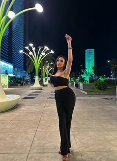 Diana Shemale - Transsexual escort in Yerevan Photo 12 of 13