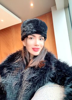 Diana Shemale Both ๐ท๐บ - Transsexual escort in Dubai Photo 14 of 15