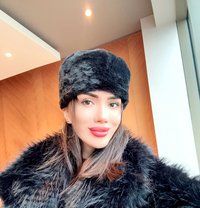 Diana 🇷🇺 - Transsexual escort in İstanbul Photo 8 of 9
