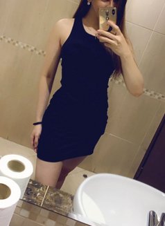 Diana Sweet - escort in Colombo Photo 2 of 3