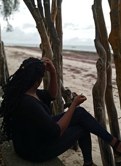 Diana Wema - Acompañantes transexual in Nairobi Photo 1 of 1