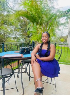 Diana - puta in Yiwu Photo 1 of 4