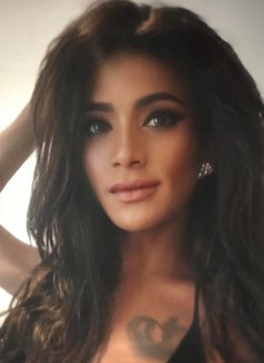 Diandravedorra - Transsexual escort in Bali Photo 9 of 12