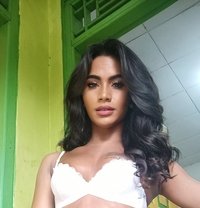 Diandravedorra - Transsexual escort in Bali