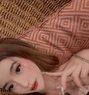 爱 YingYing - Transsexual escort in Manila Photo 11 of 17