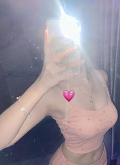 Diane - Transsexual escort in Manila Photo 24 of 24