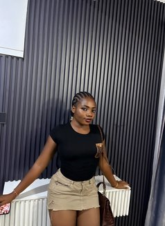 Diane - masseuse in Lagos, Nigeria Photo 2 of 4