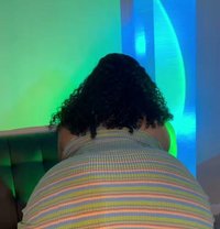 Dianna - escort in Al Sohar