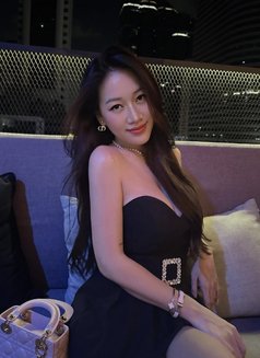 Dianna - escort in Bali Photo 1 of 7