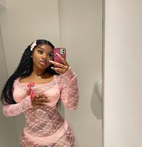 Dianna - escort in Kuwait