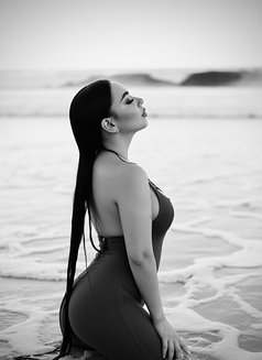Diannaxxx - escort in Beirut Photo 2 of 6